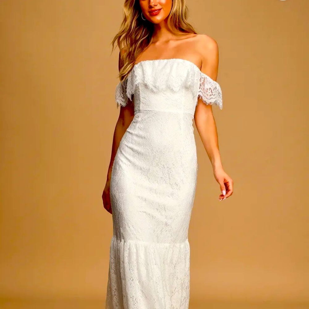 Lace bridal gown